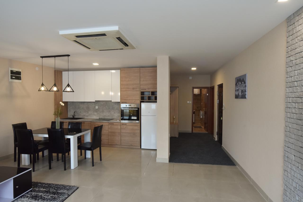 City Center Apartments Pirot Eksteriør billede