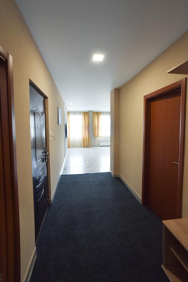 City Center Apartments Pirot Eksteriør billede