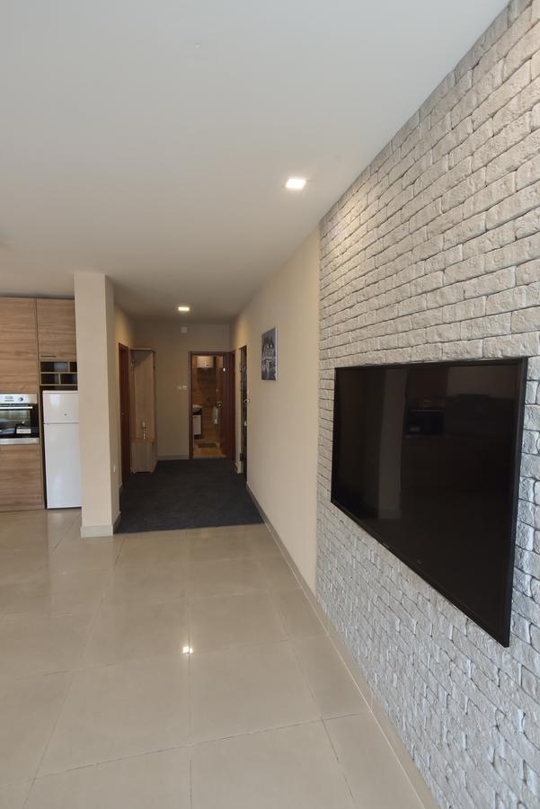 City Center Apartments Pirot Eksteriør billede