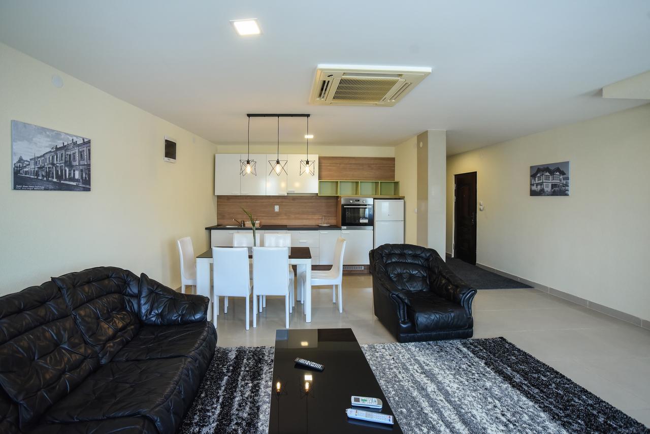 City Center Apartments Pirot Eksteriør billede