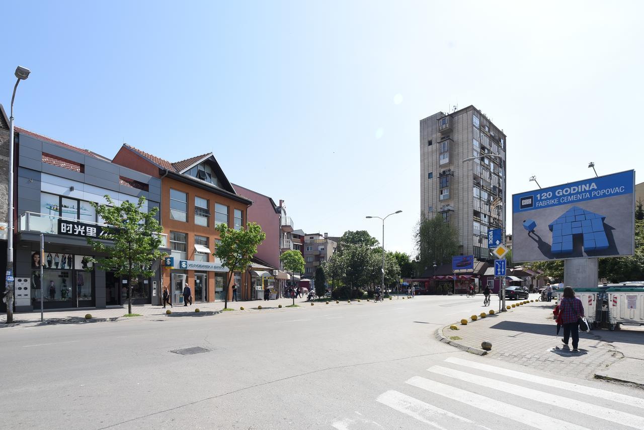 City Center Apartments Pirot Eksteriør billede