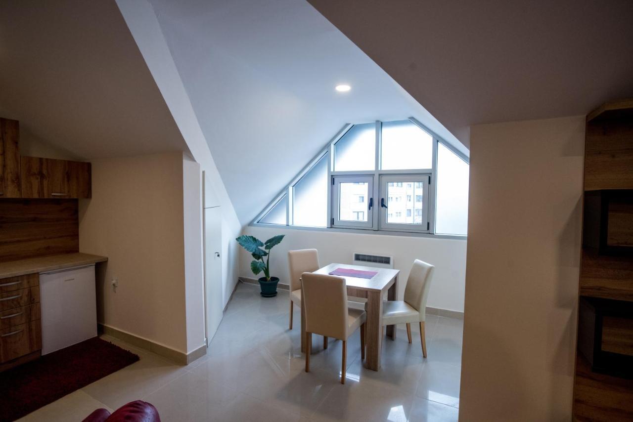 City Center Apartments Pirot Eksteriør billede