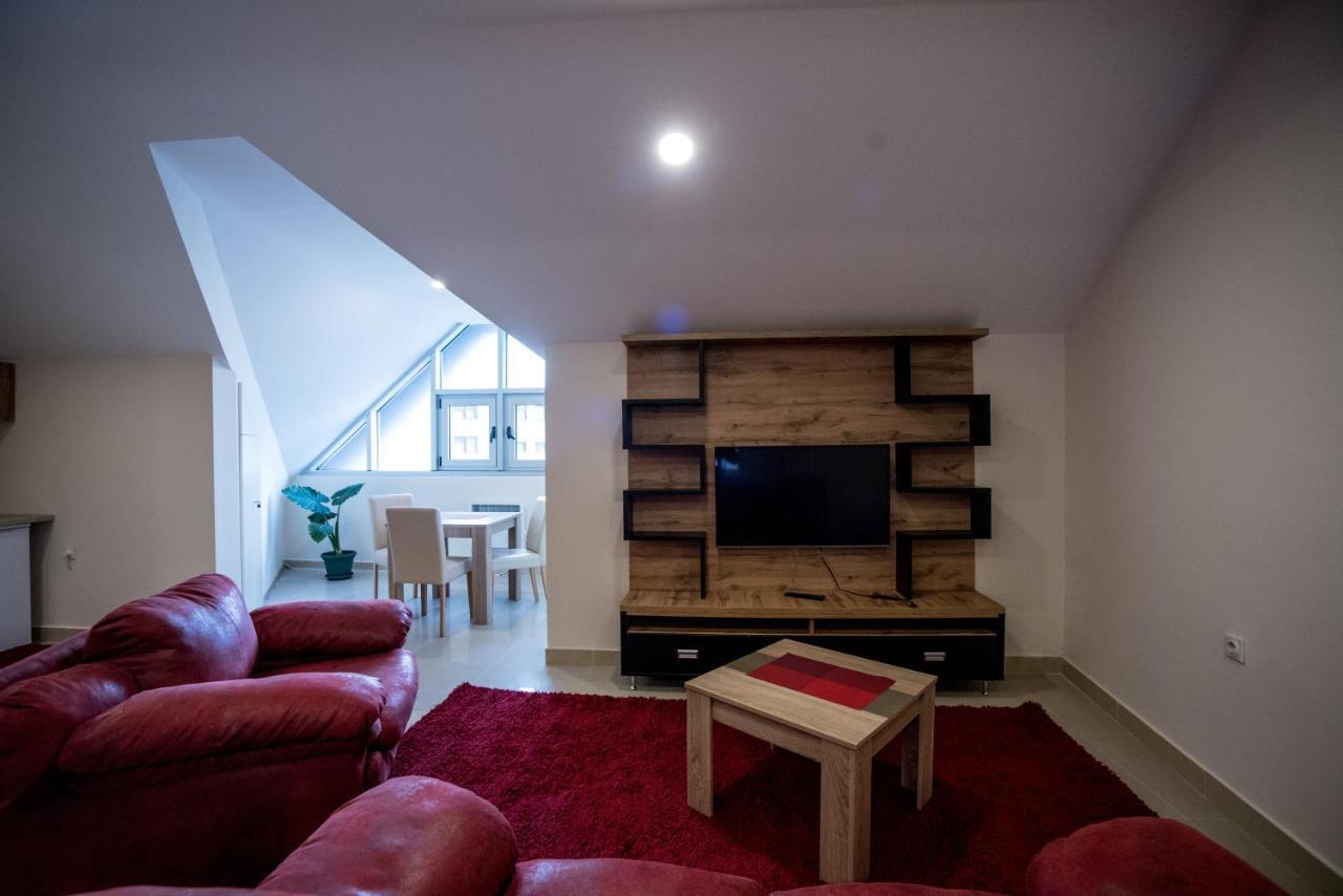 City Center Apartments Pirot Eksteriør billede